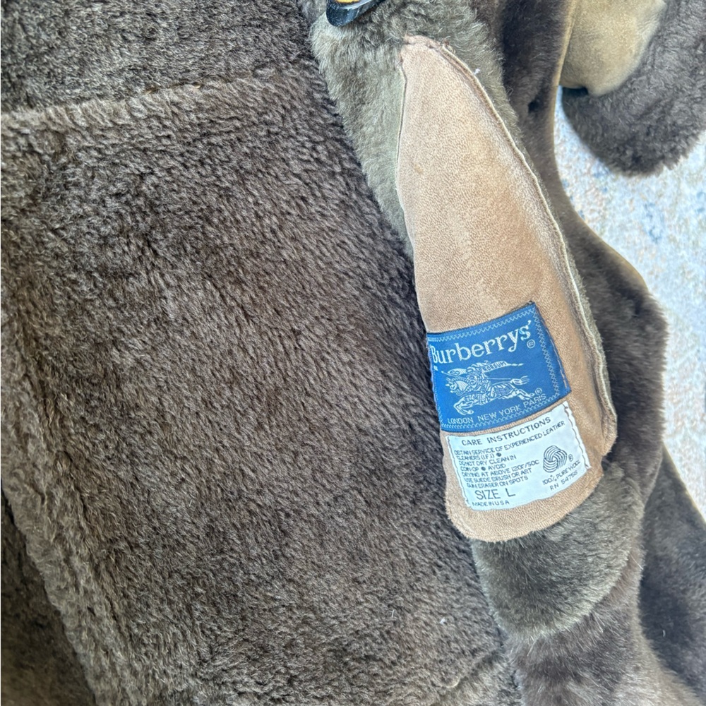 Vintage Burberry Shearling Coat - Picture 4 of 4